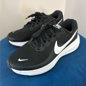 Nike Black Running Shoes